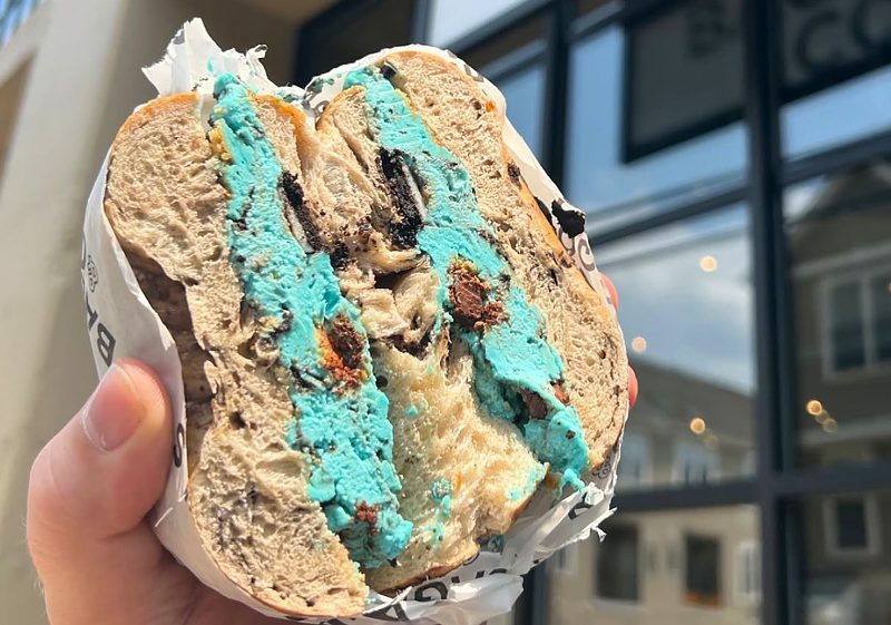 Image: bagel sandwich with blue cream cheese